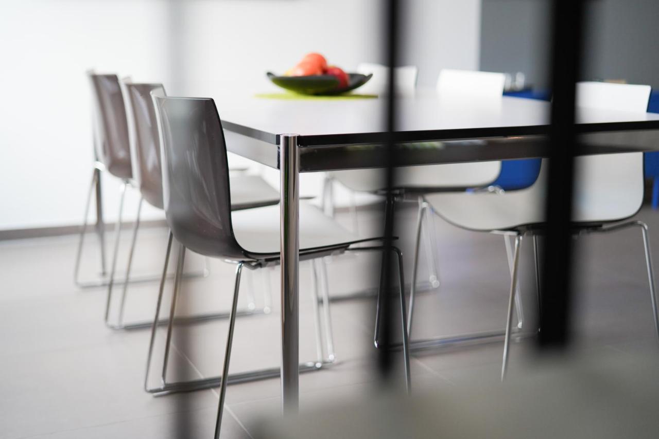 Max Lodging Serviced Apartments Мюнхен Экстерьер фото